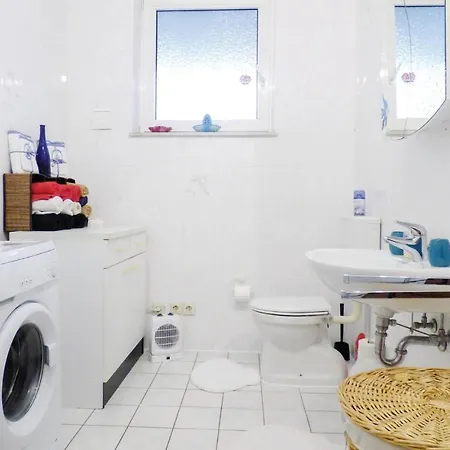 Nice In With 2 Bedrooms And Wifi * Karlshausen